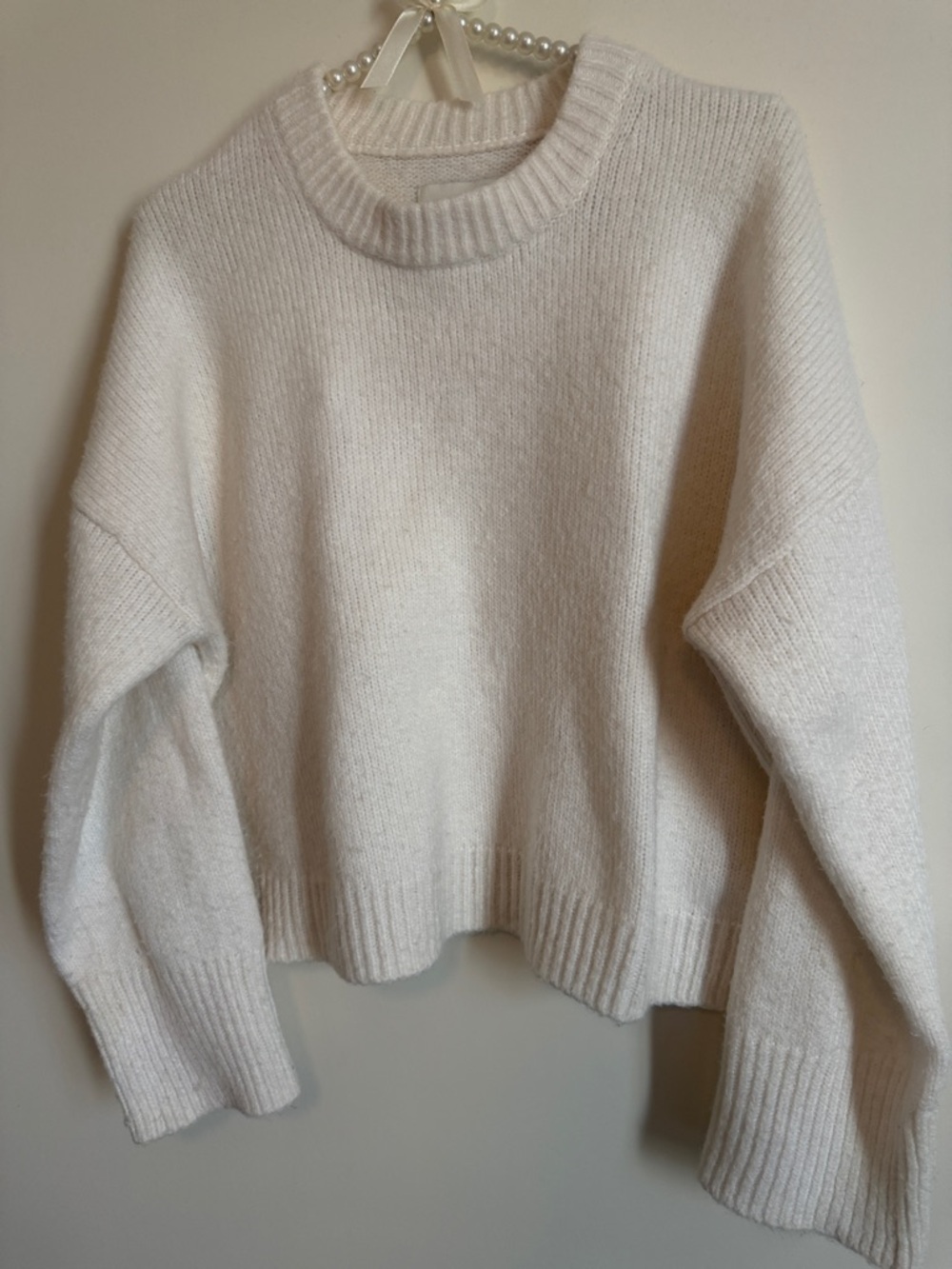 Abercrombie & Fitch Ivory/cream Crewneck Sweater - Picture 2 of 9